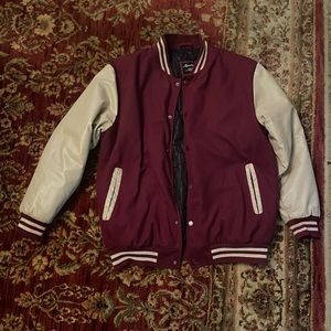 Maximos - Poshmark